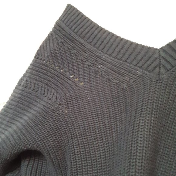 On Trend Lucky Brand Reversible Sweater Sz XS - Picture 11 of 15